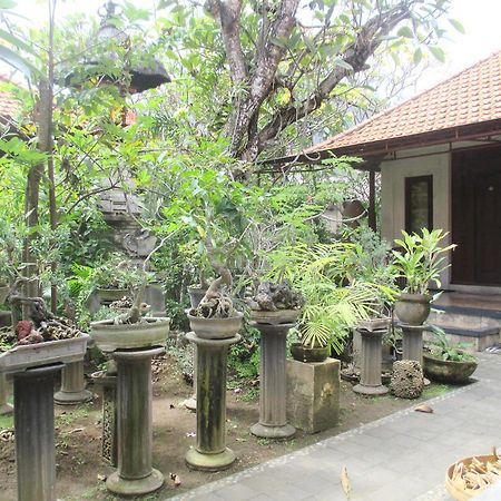 Mona Homestay Санур Екстер'єр фото